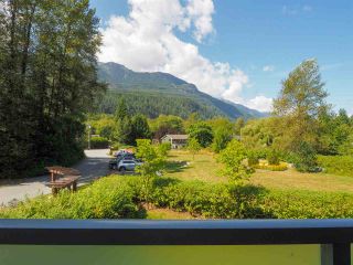 Photo 23: 1 41488 BRENNAN Road in Squamish: Brackendale Townhouse for sale in "Rivendale" : MLS®# R2485406