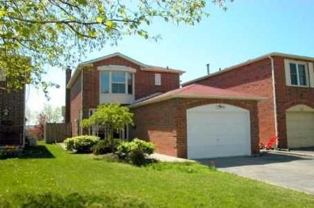Main Photo: 33 Miley: Freehold for sale : MLS®# n890440