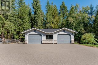 Photo 4: 2851 20 Avenue SE in Salmon Arm: House for sale : MLS®# 10304274