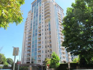 Photo 1: 1605 612 FIFTH Avenue in New Westminster: Uptown NW Condo for sale : MLS®# R2687561
