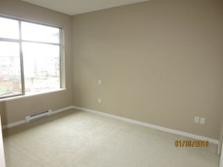 Photo 8: 402 9299 TOMICKI Avenue in Richmond: West Cambie Condo for sale in "MERIDIAN GATE" : MLS®# R2029588