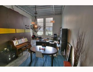 Photo 4: 201 1220 E PENDER Street in Vancouver: Mount Pleasant VE Condo for sale in "The Workshop" (Vancouver East)  : MLS®# V768292