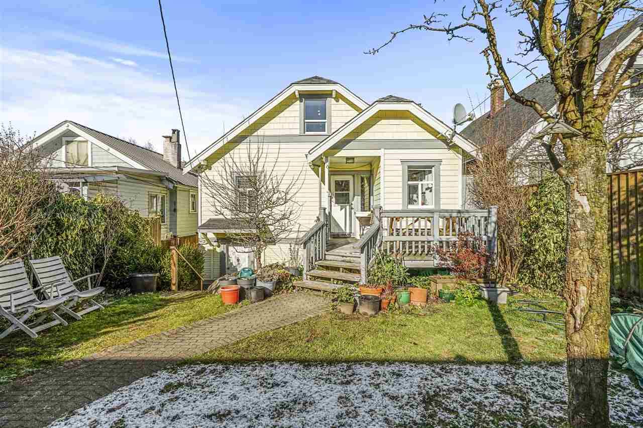 Main Photo: 2630 MCGILL Street in Vancouver: Hastings Sunrise House for sale (Vancouver East)  : MLS®# R2539408