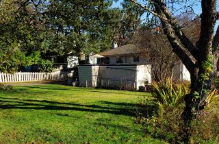 Photo 2: 10013 132 Street in Surrey: Cedar Hills House for sale in "CEDAR HILLS" (North Surrey)  : MLS®# R2422513