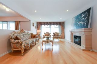Photo 8: 7464 ALDOUS Court in Burnaby: Government Road House for sale (Burnaby North)  : MLS®# R2236421