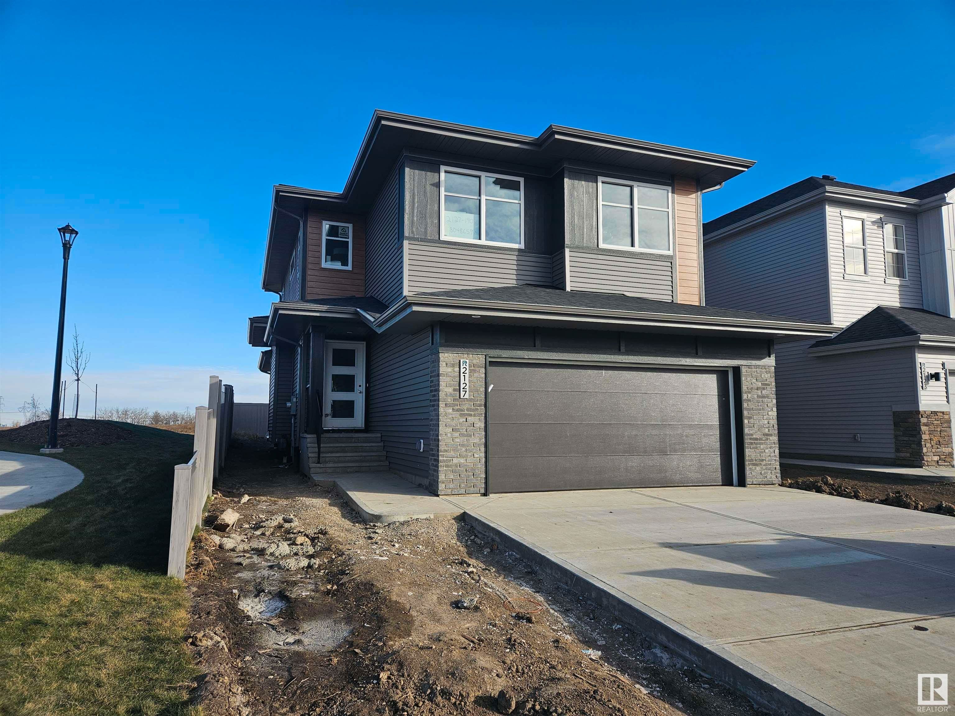 Main Photo: 2127 190 Street in Edmonton: Zone 57 House for sale : MLS®# E4364771