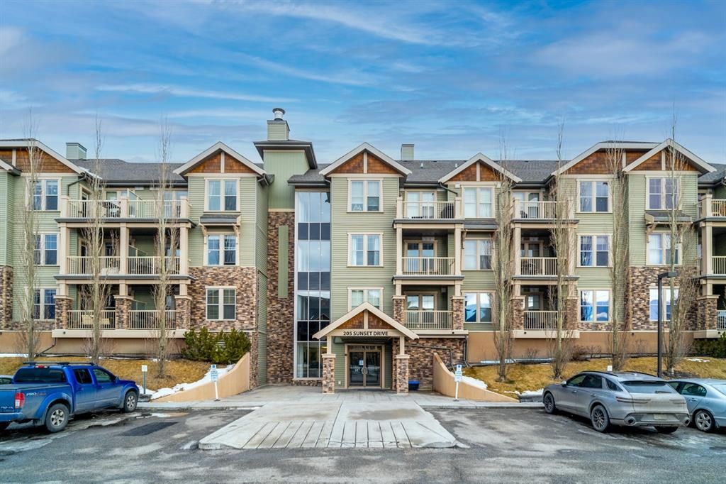 Main Photo: 111 205 Sunset Drive: Cochrane Apartment for sale : MLS®# A1172307