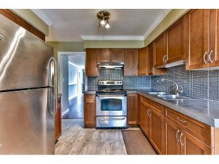 Photo 2: 7902 115A Street in Delta: Scottsdale 1/2 Duplex for sale (N. Delta)  : MLS®# R2867296