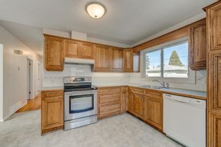 Photo 9: 828 104 Avenue SW in Calgary: Southwood Detached for sale : MLS®# A1254931