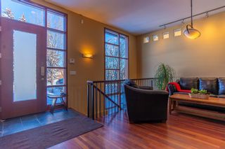 Photo 4: 1705 48 Avenue SW in Calgary: Altadore Semi Detached (Half Duplex) for sale : MLS®# A2056316