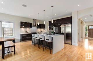 Photo 5: 10339 140 Street in Edmonton: Zone 11 House for sale : MLS®# E4342169