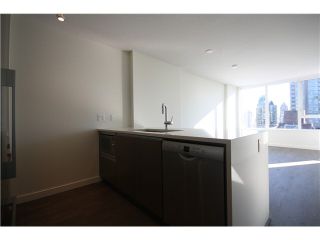 Photo 8: 1205 1009 HARWOOD Street in Vancouver: West End VW Condo for sale (Vancouver West)  : MLS®# V1093940