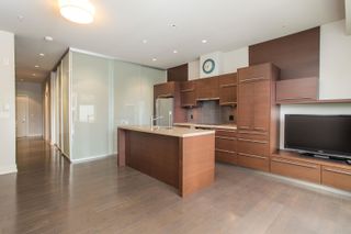 Photo 3: 101 4463 W 10TH Avenue in Vancouver: Point Grey Condo for sale in "WEST POINT GREY" (Vancouver West)  : MLS®# R2686843