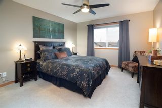 Photo 24: 3 Cresthaven Bay SW in Calgary: Crestmont Detached for sale : MLS®# A1195083
