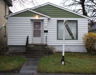 Photo 1: 198 NOTRE DAME Street in WINNIPEG: St Boniface Residential for sale (South East Winnipeg)  : MLS®# 2821147