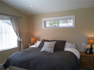 Photo 5: 1345 COTTONWOOD CR in North Vancouver: Norgate House for sale : MLS®# V1008223