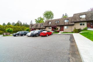 Photo 4: 4 33260 11 Avenue in Mission: Mission BC Townhouse for sale in "Parkview Place" : MLS®# R2688476