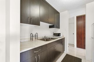 Photo 4: 1606 4300 MAYBERRY Street in Burnaby: Metrotown Condo for sale in "Times Square" (Burnaby South)  : MLS®# R2804218