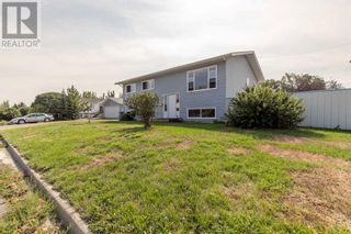 Photo 2: 921 Highway Avenue in Nobleford: House for sale : MLS®# A2078369