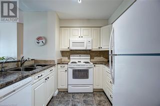 Photo 9: 150 DUNLOP Street E Unit# 703 in Barrie: House for sale