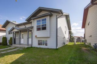 Photo 1: 235 Kendrew Drive: Red Deer Semi Detached (Half Duplex) for sale : MLS®# A2052868