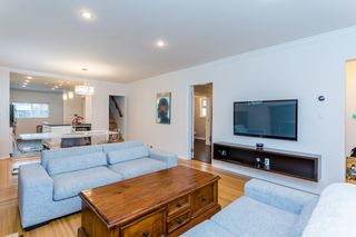 Photo 1: 979 W 17TH Avenue in Vancouver: Cambie House for sale (Vancouver West)  : MLS®# R2053997