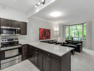 Photo 1: 1190 RICHARDS Street in Vancouver: Yaletown Townhouse for sale in "Park Plaza" (Vancouver West)  : MLS®# V1122605