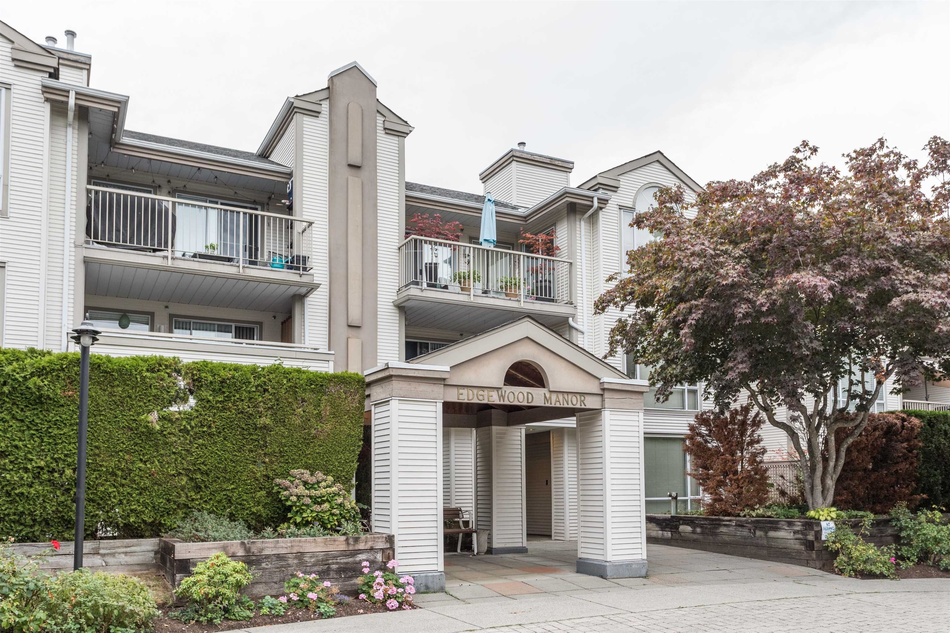 Main Photo: 204 19122 122 Avenue in Pitt Meadows: Central Meadows Condo for sale in "EDGEWOOD MANOR" : MLS®# R2840337