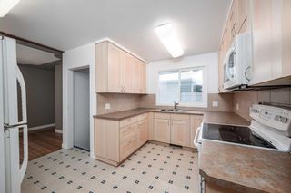 Photo 10: 116 Westminster Drive SW in Calgary: Westgate Detached for sale : MLS®# A2100489