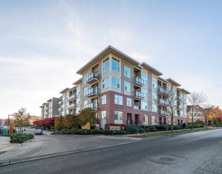 Main Photo: 122 15956 86A Avenue in Surrey: Fleetwood Tynehead Condo for sale in "ASCEND" : MLS®# R2739135