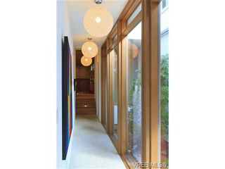 Photo 10: 970 FIR TREE Glen in VICTORIA: SE Broadmead House for sale (Saanich East)  : MLS®# 721236