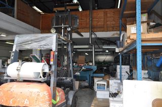 Photo 4: : Industrial for sale or lease : MLS®# C8043466
