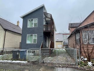 Photo 1: 419 Alfred Avenue in Winnipeg: House for sale : MLS®# 202330052