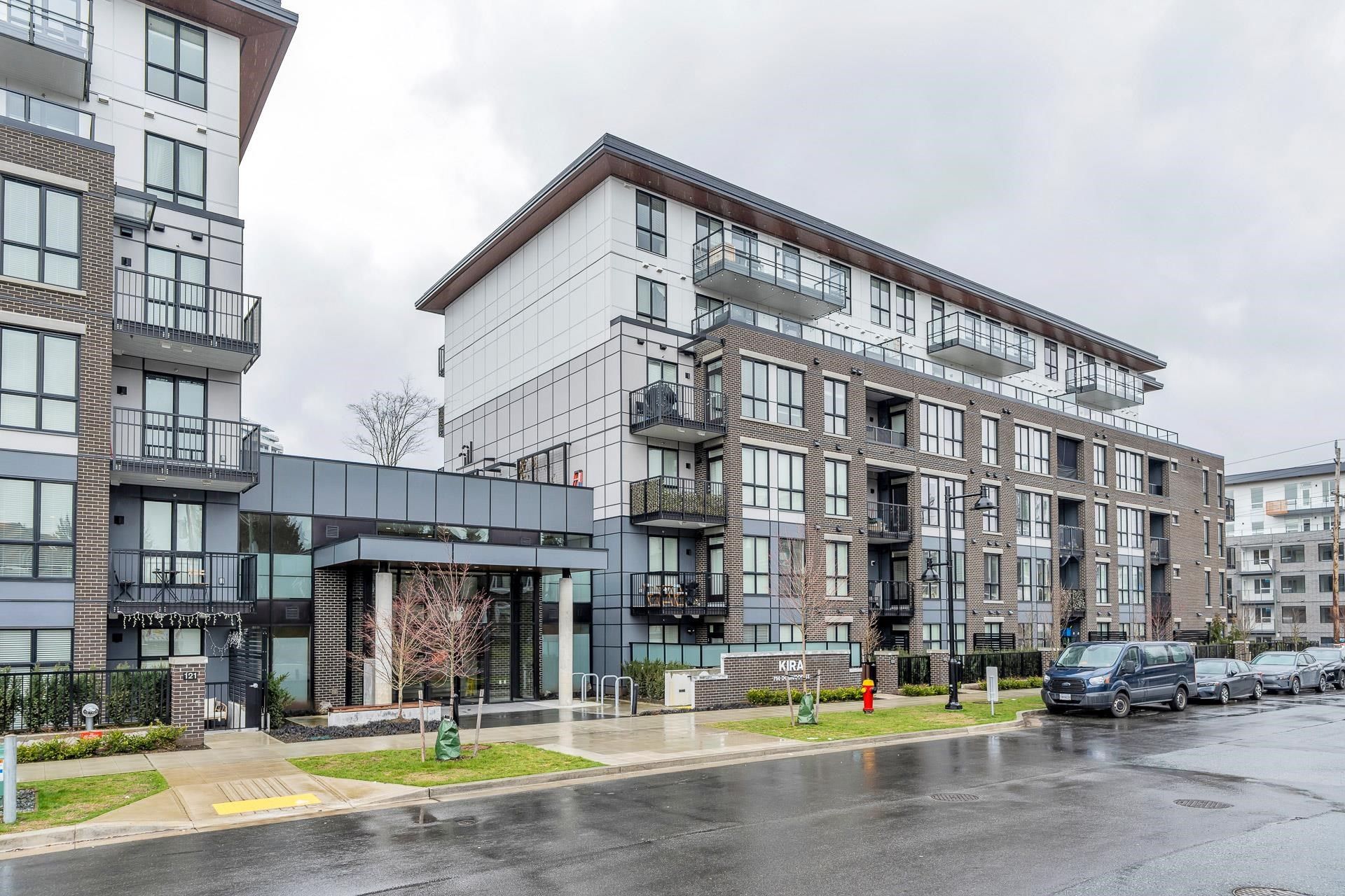 Main Photo: 312 750 DOGWOOD Street in Coquitlam: Coquitlam West Condo for sale in "KIRA" : MLS®# R2761167