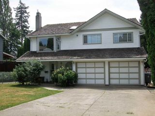 Photo 1: 18038 61 ave in Surrey: Cloverdale BC House for sale (Cloverdale)  : MLS®# R2181871