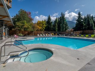 Photo 12: 110 4315 NORTHLANDS Boulevard in Whistler: Whistler Village Condo for sale in "CASCADE LODGE" : MLS®# R2848316