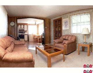 Photo 2: 89 9950 WILSON Street in Mission: Stave Falls Manufactured Home for sale in "Ruskin Place" : MLS®# F2905229