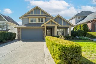 Main Photo: 3401 APPLEWOOD Drive in Abbotsford: Abbotsford East House for sale in "THE HIGHLANDS" : MLS®# R2774745
