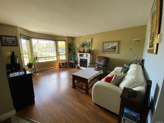 Photo 2: 2287 Galerno Rd in Campbell River: CR Willow Point House for sale : MLS®# 903922