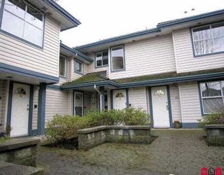 Photo 1: 15 5664 208TH ST in Langley: Langley City Townhouse for sale in "THE MEADOWS" : MLS®# F2601507