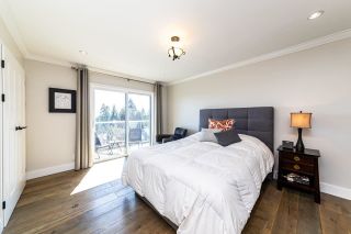 Photo 11: 1061 CHAMBERLAIN Drive in North Vancouver: Lynn Valley House for sale : MLS®# R2449836