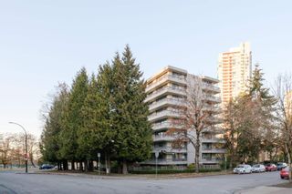 Photo 3: 214 5932 PATTERSON Avenue in Burnaby: Metrotown Condo for sale in "Parkcrest" (Burnaby South)  : MLS®# R2740119