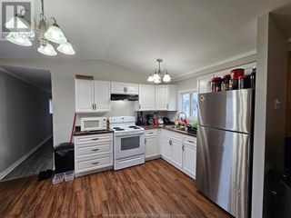 Photo 4: 42 Biddington AVE in Lakeville: House for sale : MLS®# M154715