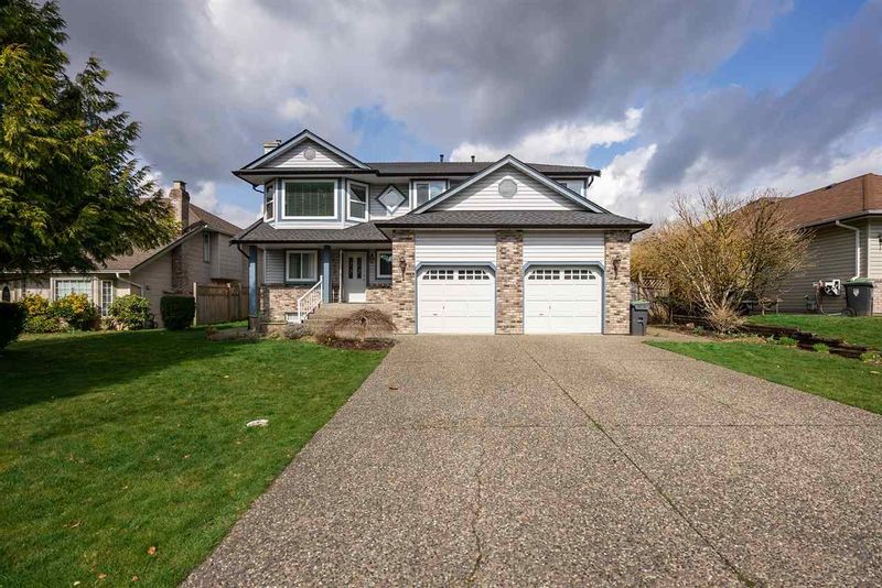 FEATURED LISTING: 20485 97B Avenue Langley