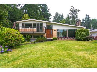 Main Photo: 468 EVERGREEN Place in North Vancouver: Delbrook House for sale : MLS®# V1081456
