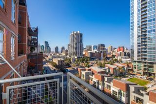 Photo 6: DOWNTOWN Condo for sale : 2 bedrooms : 877 Island Avenue #704 in San Diego