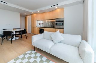 Photo 11: 2205 1568 ALBERNI Street in Vancouver: West End VW Condo for sale (Vancouver West)  : MLS®# R2863822