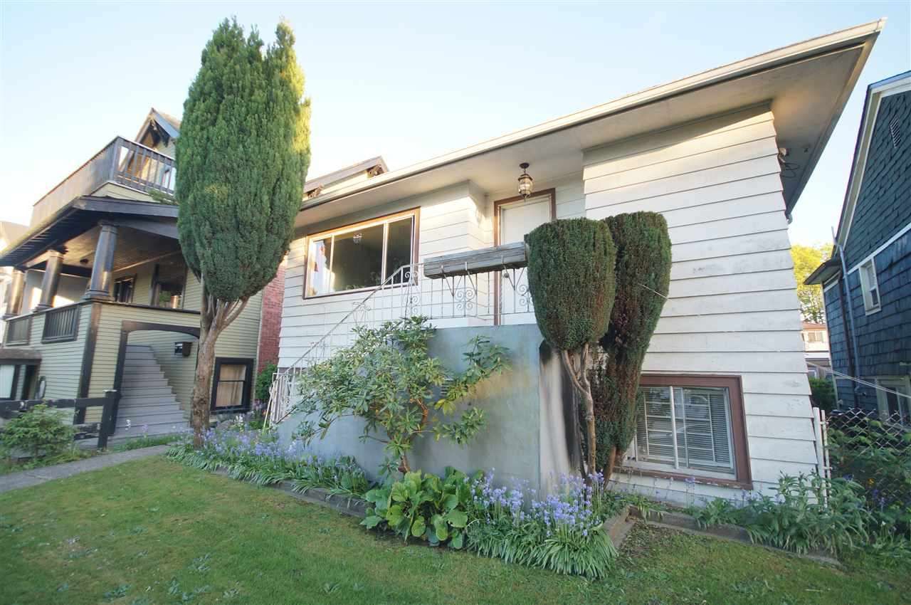Main Photo: 2650 MCGILL STREET in Vancouver: Hastings Sunrise House for sale (Vancouver East)  : MLS®# R2407068