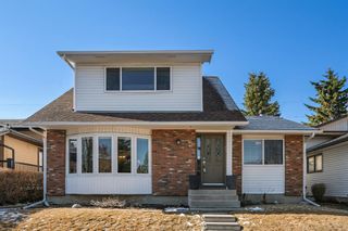 Photo 2: 83 Edforth Road NW in Calgary: Edgemont Detached for sale : MLS®# A1097477