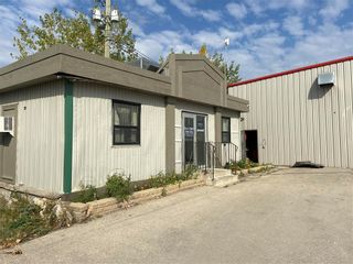 Photo 3: 45 MOUNTAIN VIEW Road in Rosser: Industrial / Commercial / Investment for sale (R11)  : MLS®# 202325414